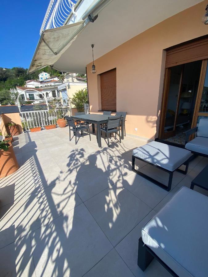 La Casa Di Renata By Portofinovacanze Rapallo Exterior photo
